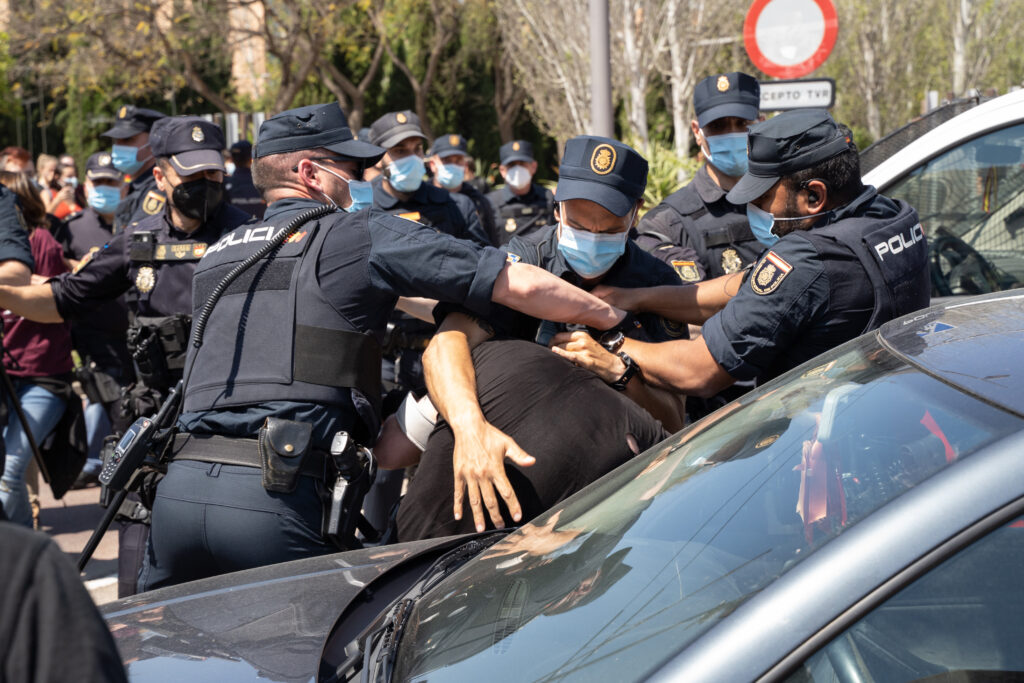Detención del militante de la JCPE